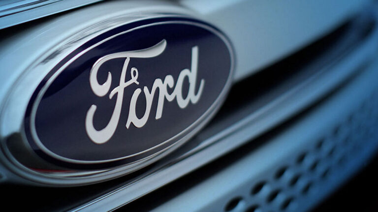 Ford може да плати скапа казна во Британија ако не продава доволно електрични автомобили