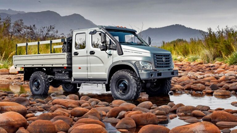 Toj e рускиот Unimog: Теренски камион GAZ Sadko Next