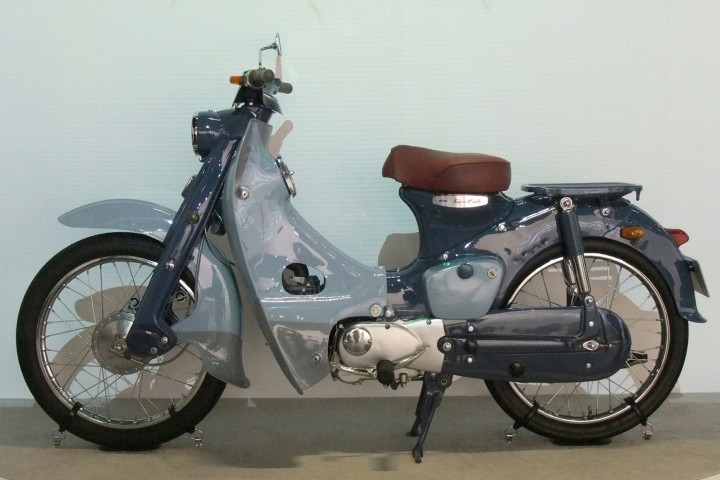 Тристотини милиони мотоцикли од Honda