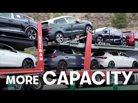 Камион од 25 метри вози за Seat до пристаништето во Барцелона