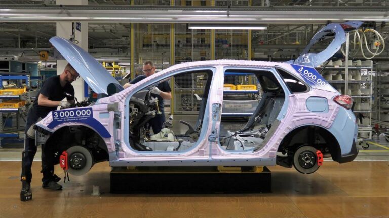 hyundai фабрика чешка ношовице