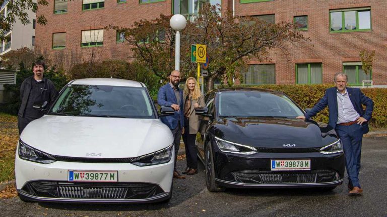 Австриската Пошта има 3.000 е-возила, сега уште десет возила Kia EV6