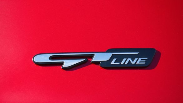 GT Line е спортскиот пулен во гамата на Sportage, со 1,6-литарски турбобензинец со 177 КС, подинамично подвозје и спортски детали во опремата и изгледот