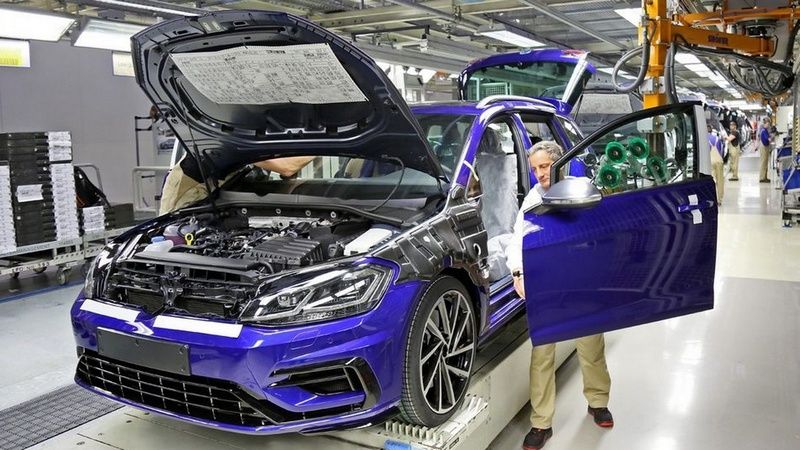 kinsaska fabrika elektricni avtomobili saksonija