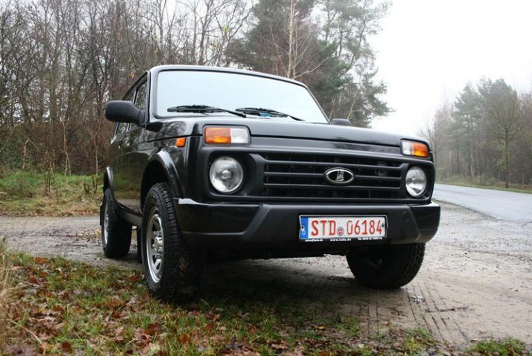 Lada 4×4 Urban: Руска машинка за градски бунтовници