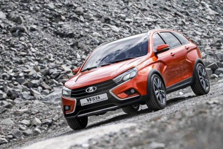 Lada Vesta Cross: Комби не смее да им недостига на Русите