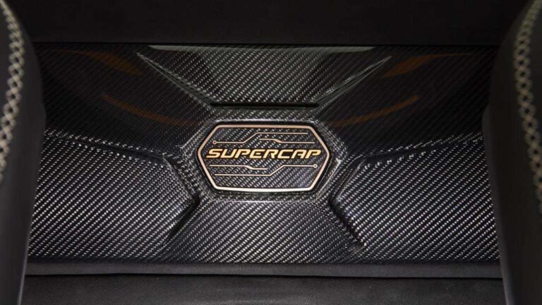 Lamborghini суперкондензатори