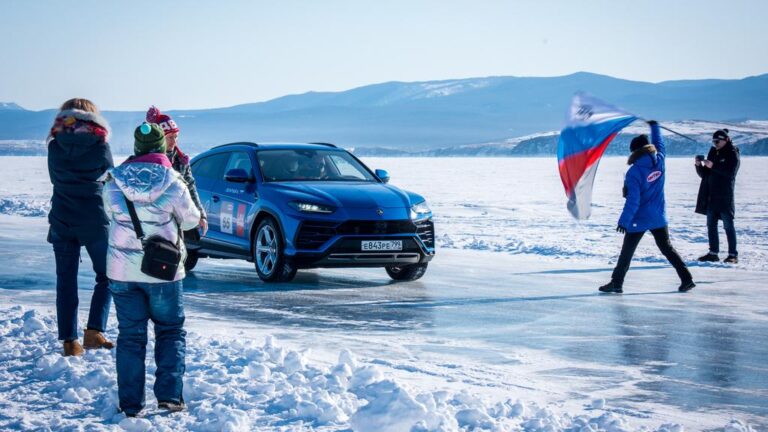 Lamborghini Urus постави брзински рекорд на Бајкалско Езеро