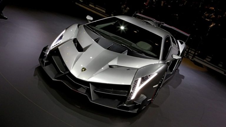 Јапонски дилер бара десет милиони евра за Lamborghini Veneno