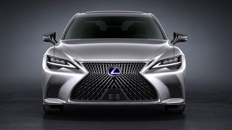 Во Lexus би се навредиле ако LS се нарече „јапонски S-Class“