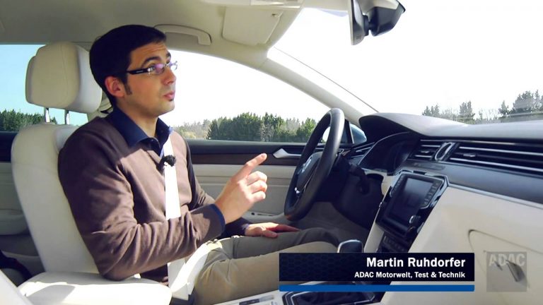 Автотест на ADAC: Како функционираат системите за асистенција во Volkswagen Passat