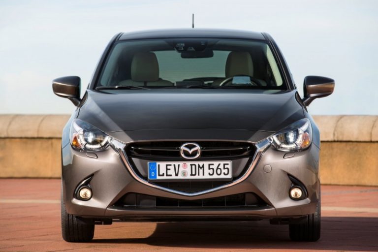 Авто-тест на ADAC: Mazda 2 Skyactiv-G 90 Exclusive Line