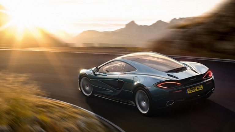 McLaren 570GT за тркачи на долги патеки со багаж