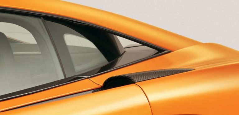 McLaren ја започнува новата серија модели со 570S Coupe