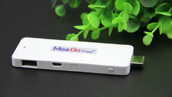 Мини компјутер со големина на USB-стик