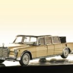 Mercedes е топ-марка и во размер 1:18