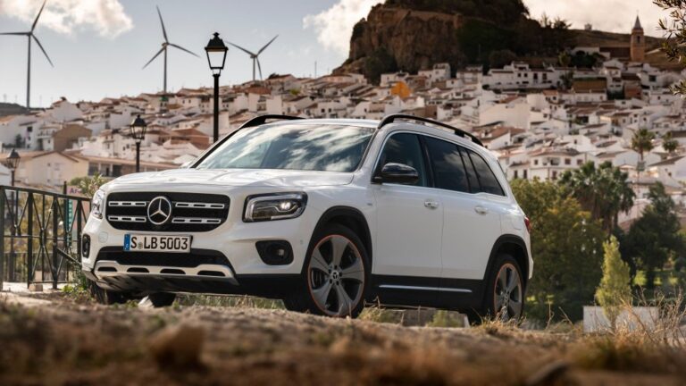 Mercedes GLB е помладиот брат на G-Class