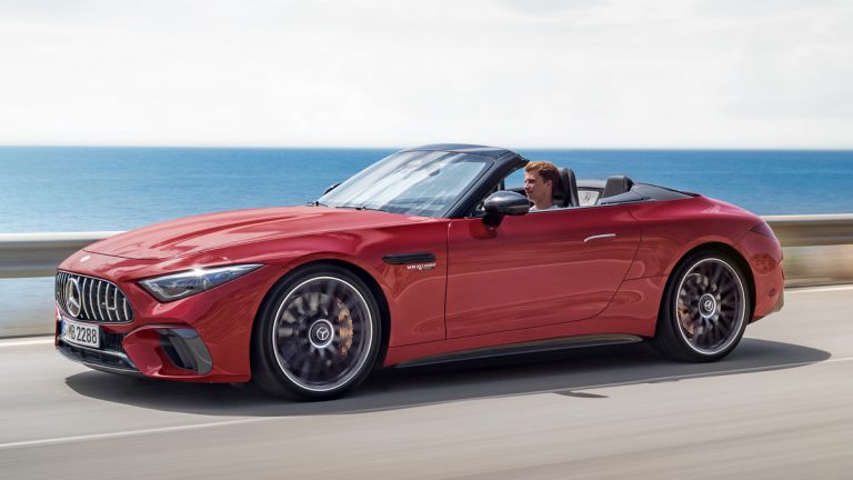 Mercedes-AMG SL со потпис на Славче Таневски е „сон на соништата на секој дизајнер“
