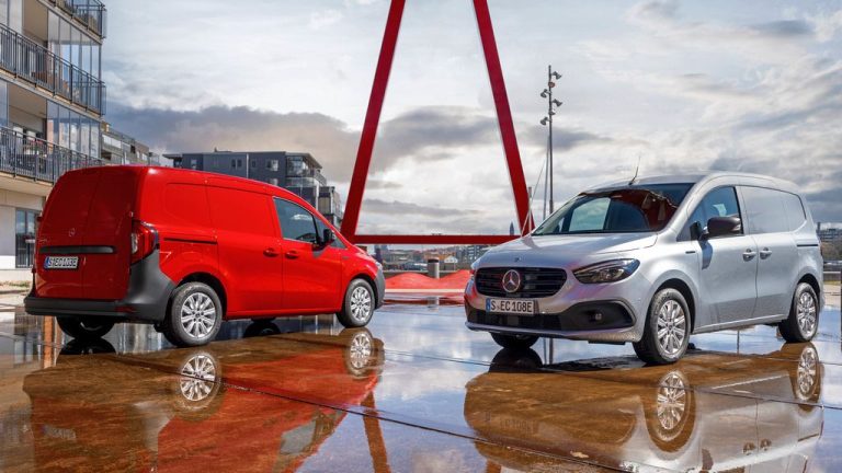 Mercedes за достава на нарачки вози на струја