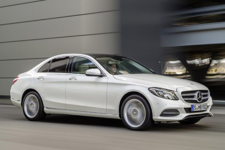 Mercedes со милионска продажба веќе во јули