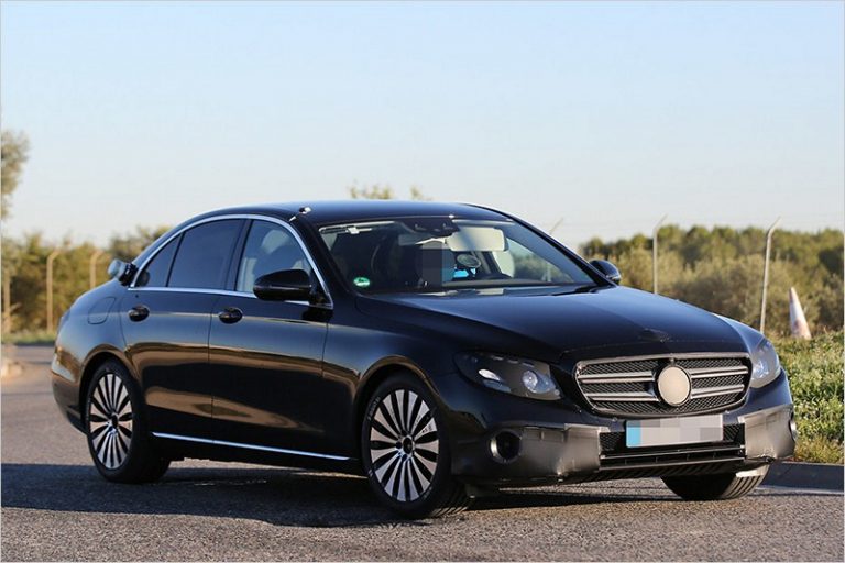 Следната генерација на Mercedes E-Class уловена на тестирање