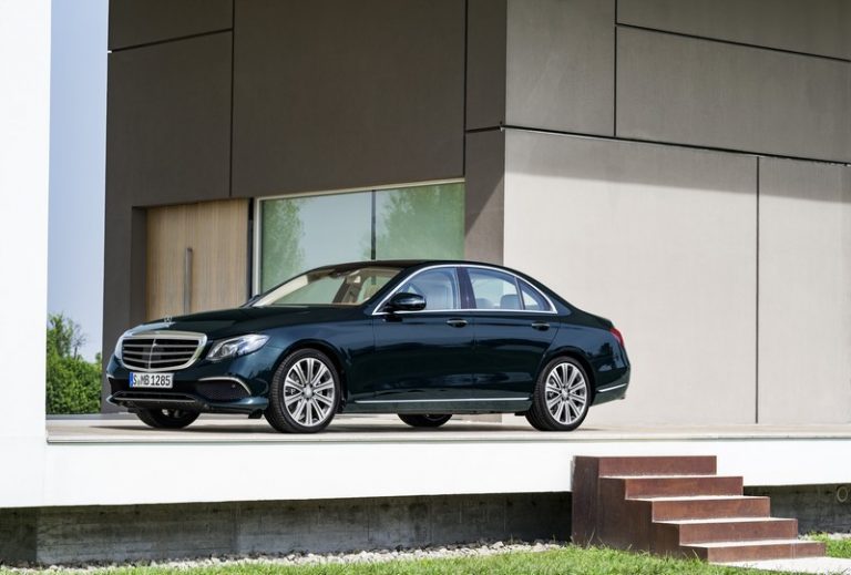 Mercedes со најдобра јулска продажба во историјата