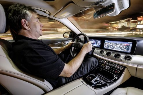 mercedes e-class vnatresnost 00013
