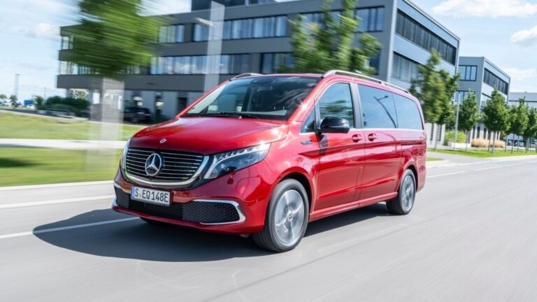 Mercedes ја нуди електричната V-Class со месечна претплата