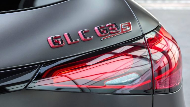AMG GLC: Спортски тренинг за најпродаваниот модел на Mercedes