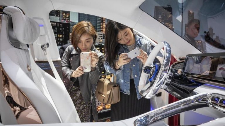 mercedes kina salon
