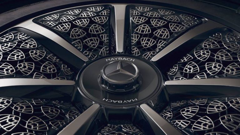 Mercedes-Maybach во ноќно издание