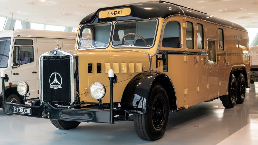 mercedes o 10000 posta