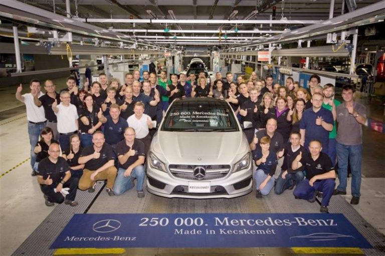 250.000-от Mercedes oд фабриката во Унгарија