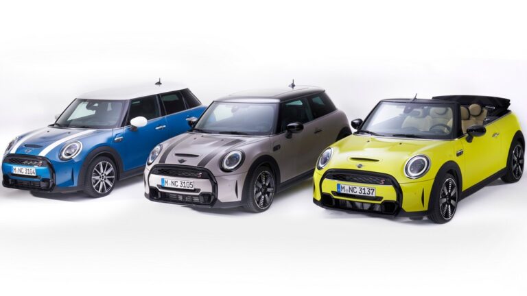 Mini Hatch 2021