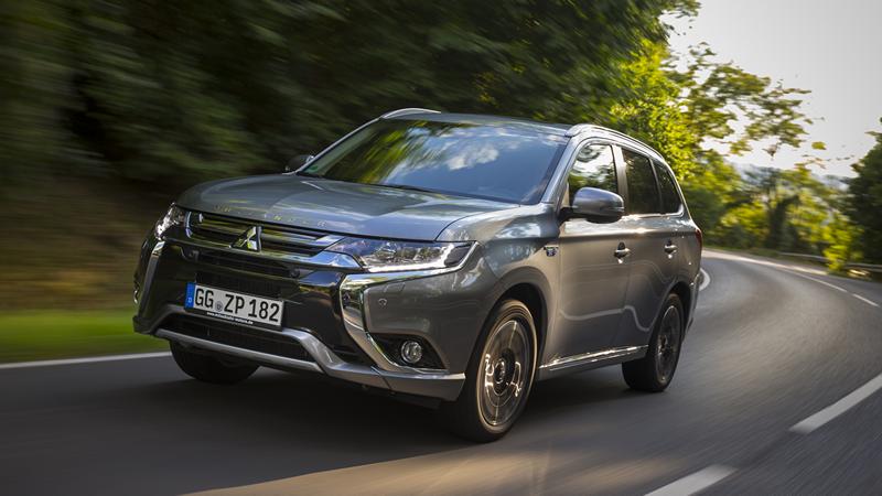 mitsubishi Outlander_Hybrid mitsubishi outlander phev