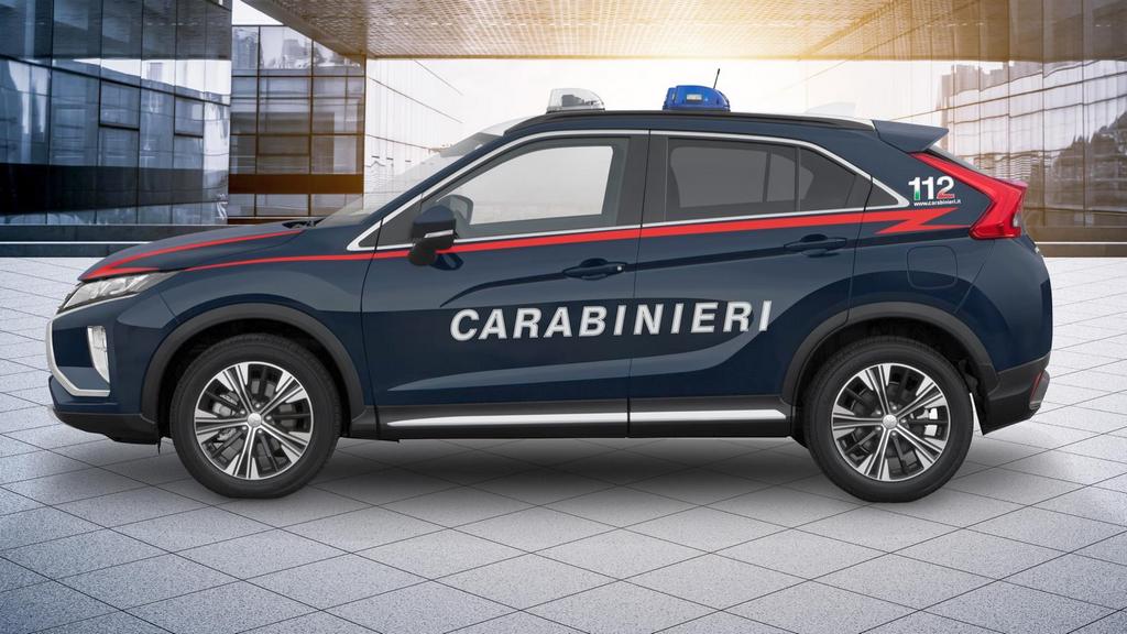 mitsubishi eclipse cross carabinieri