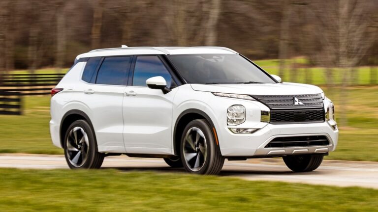 mitsubishi outlander 2021