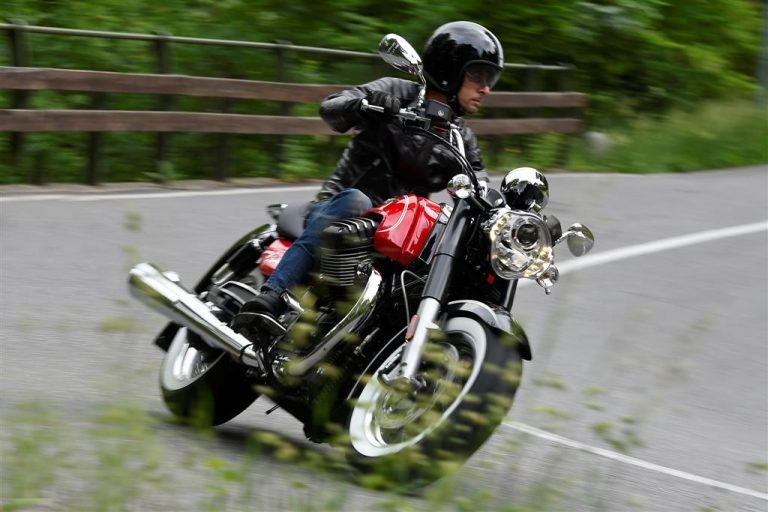 Moto Guzzi Eldorado: Живот во луксуз на две тркала