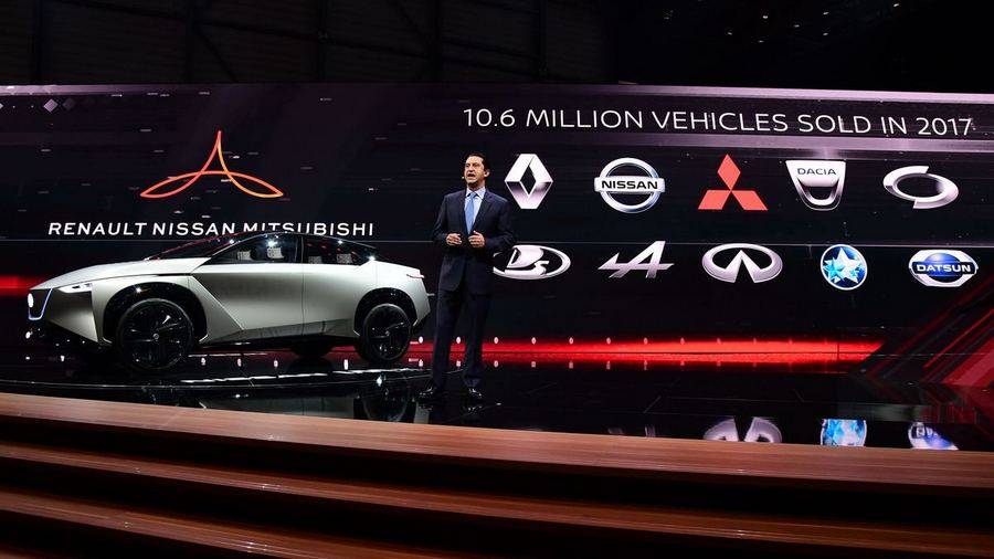 nissan elektricni modeli 2022 Nissan електрични автомобили до 2022 година