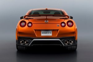 nissan gt-r 10