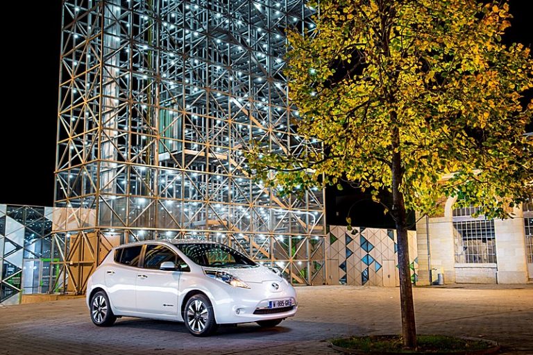 Продажбата на електричниот Nissan Leaf достигна 200.000 примероци