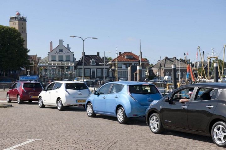 nissan leaf terseling