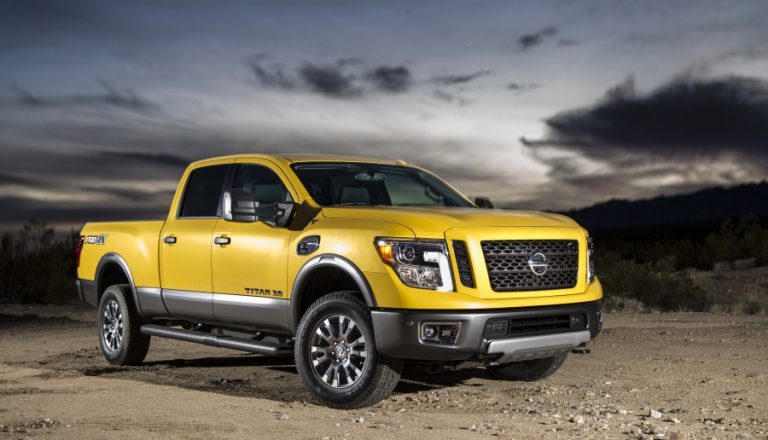 Nissan Titan XD со петлитарски дизел и преку 6 метри должина