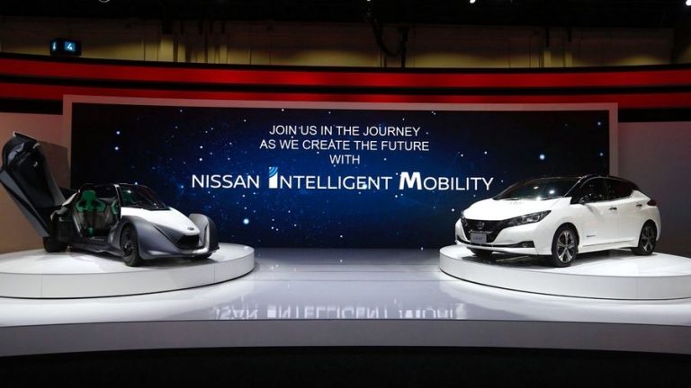 nissan дубаи мотор шоу