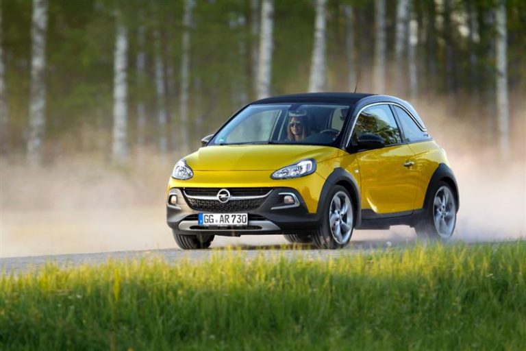 Opel Adam Rocks: Важно е да изгледа како теренец