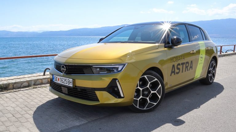 Тест · Opel Astra Ultimate 1.5 Diesel: Родена под среќна ѕвезда