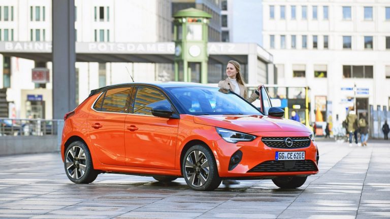 Opel Corsa и натаму е најпродаван градски автомобил во Германија