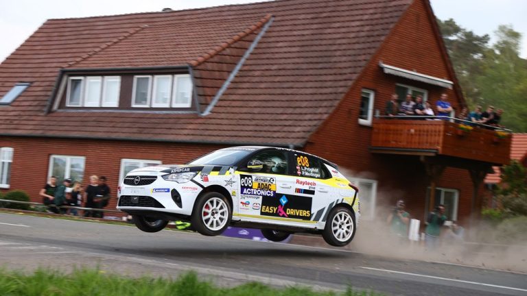 Opel Corsa трета сезона вози рели со погон на струја