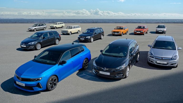Сите комби-модели се каравани: Opel Astra Sports Tourer