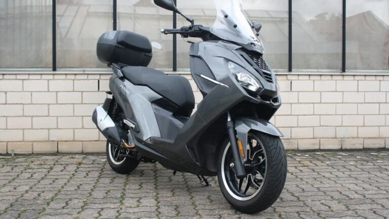 peugeot motorcycles mahindra